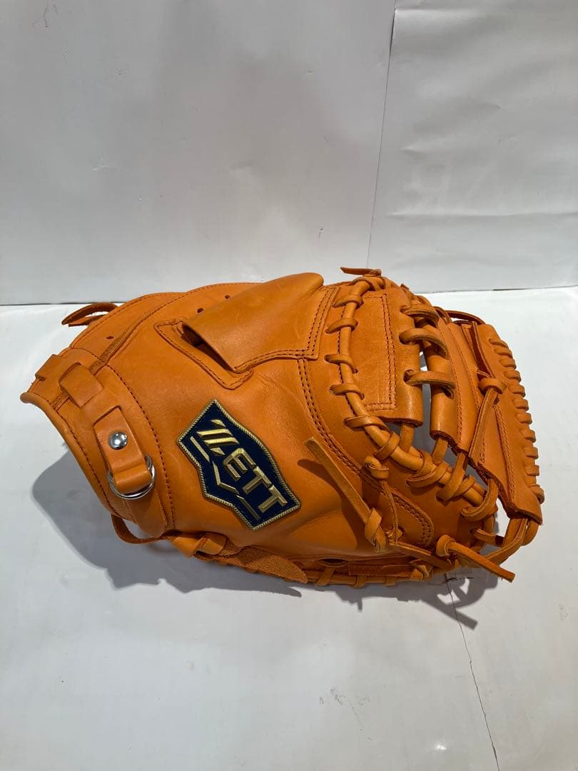 ZETT ネオステイタス 硬式用グローブ