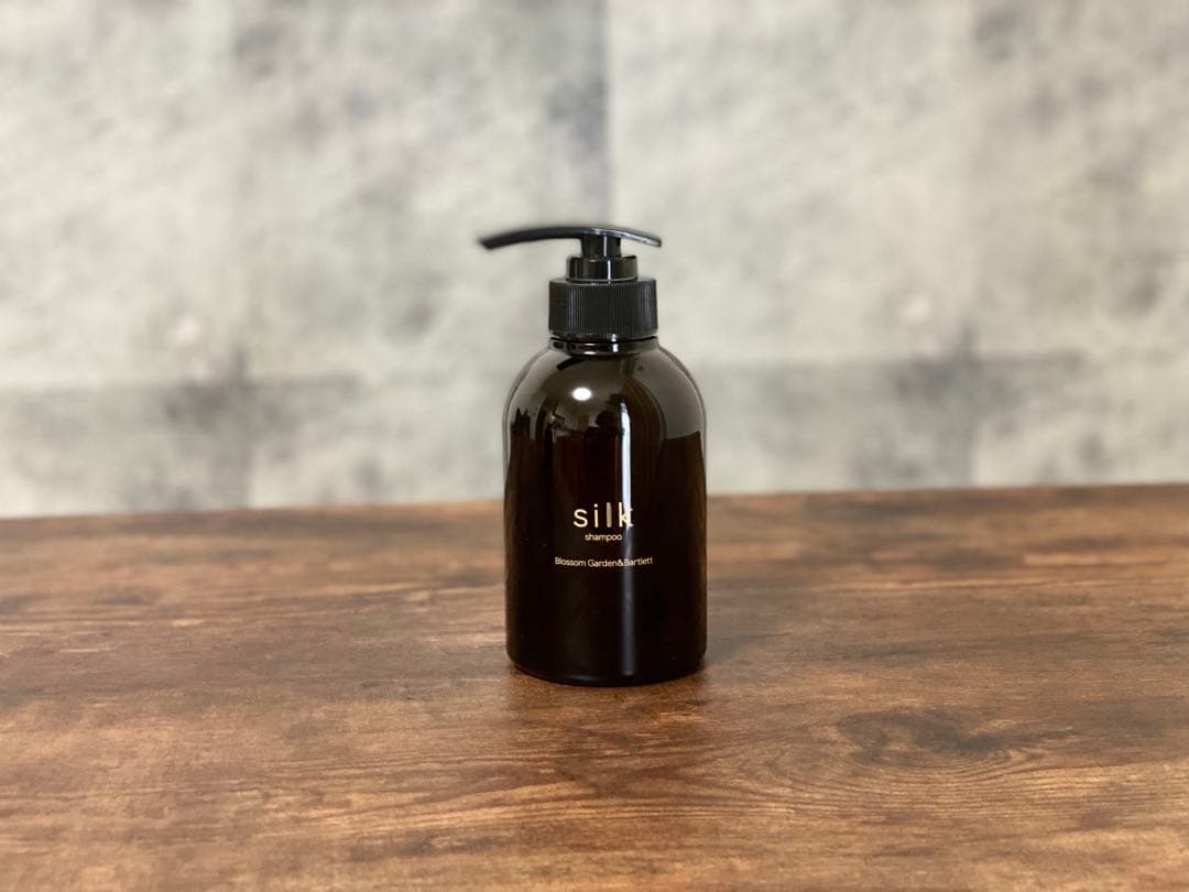 正規品 『silk』シルク リペアシャンプー リペアトリートメントセット