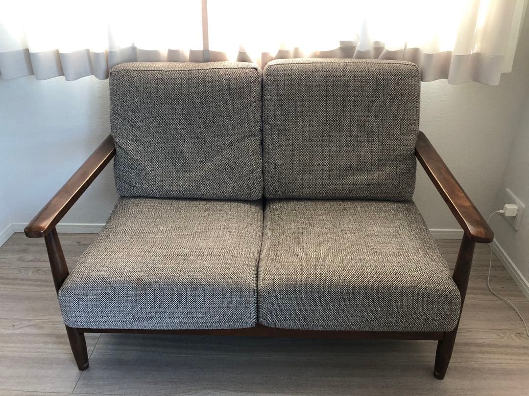 【ノ】ニトリの2人用ソファ(マイスBE/MBR)