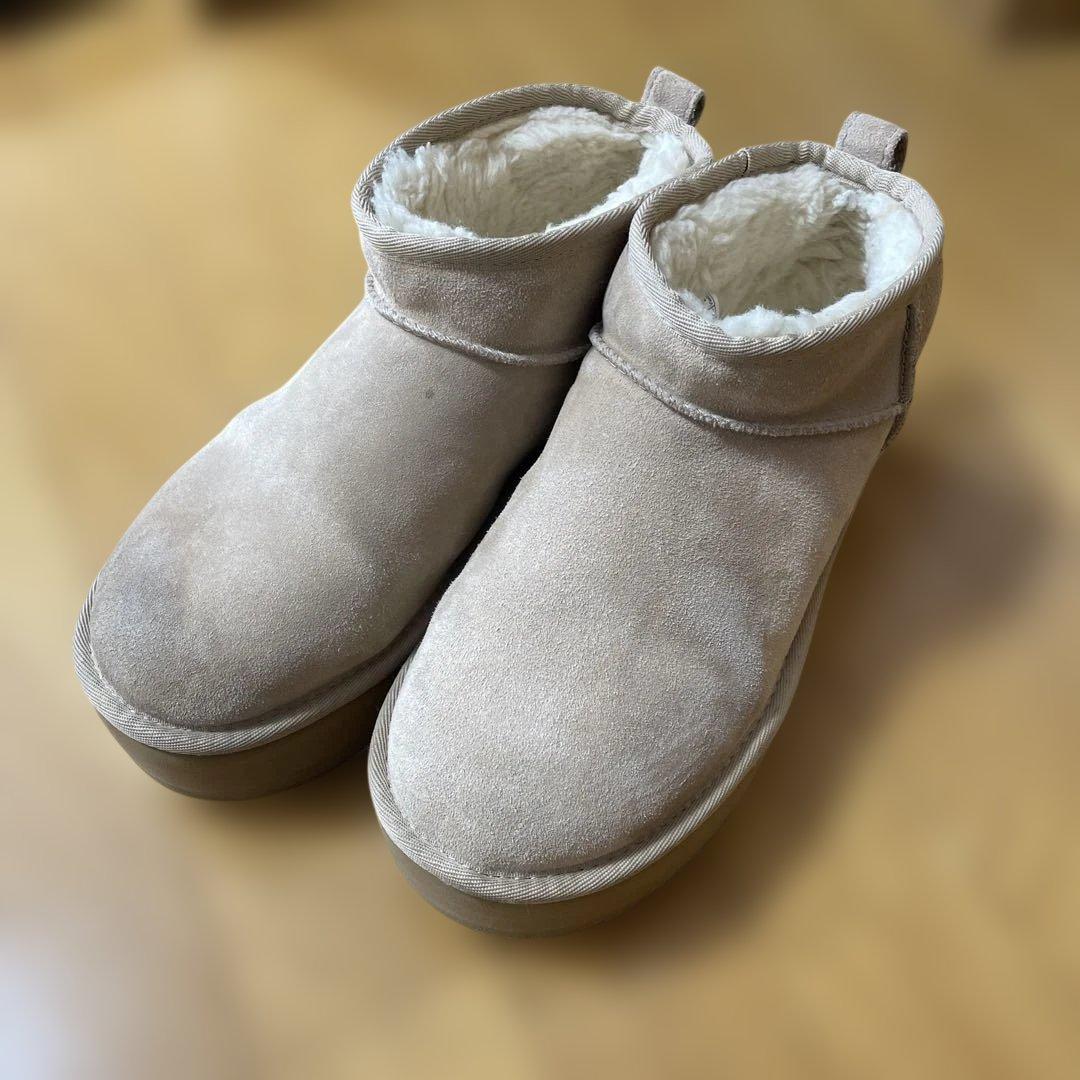 UGG クラシック ウルトラミニ プラットフォーム 厚底 ムートンブーツ✨✨
