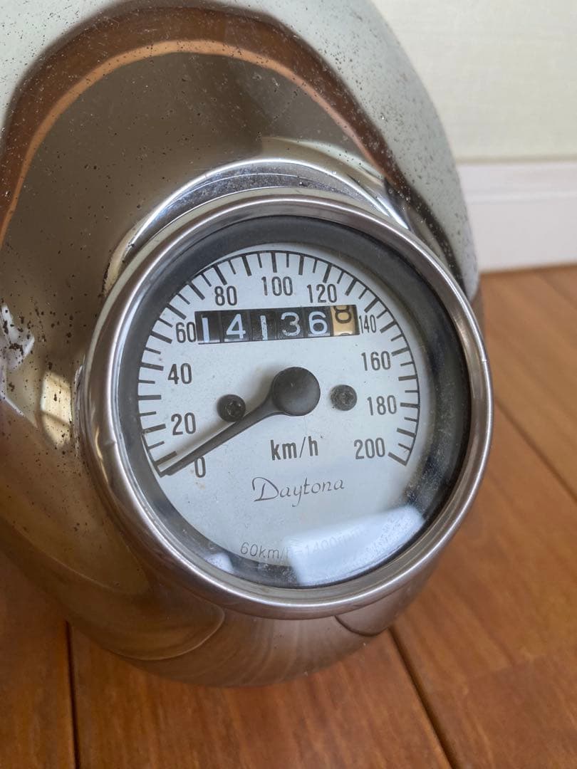 【希少】Daytona スピードメーター埋め込みヘッドライト　ケーブル付き