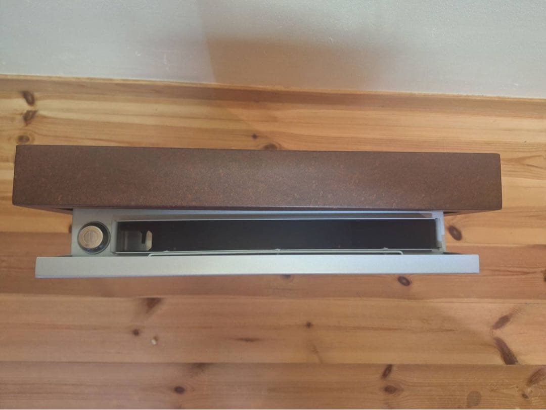 サンワ ブレッタ（ポスト・郵便受け・玄関ポスト）