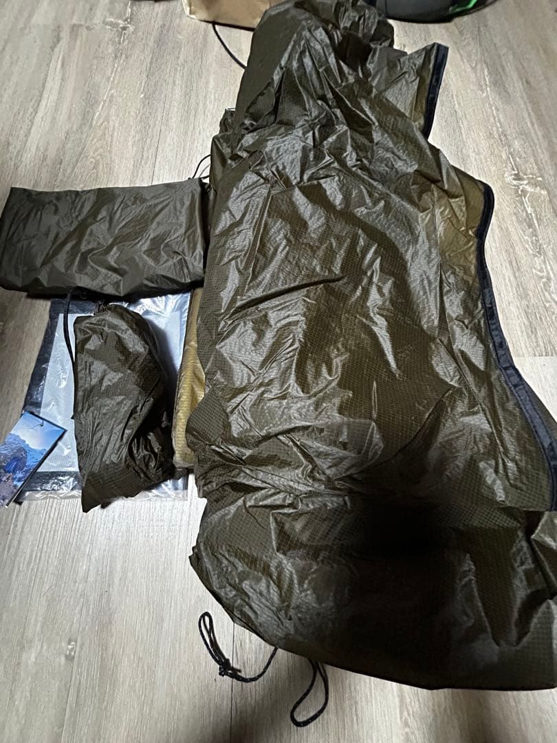 謎テント　umafrely テント