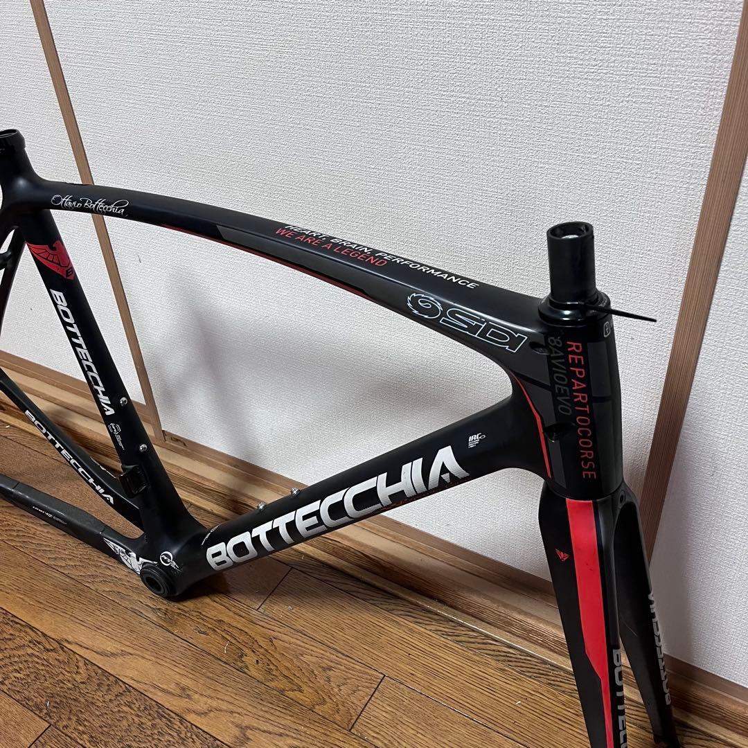 BOTTECCHIA 8AVIO EVO 53 フレームセット
