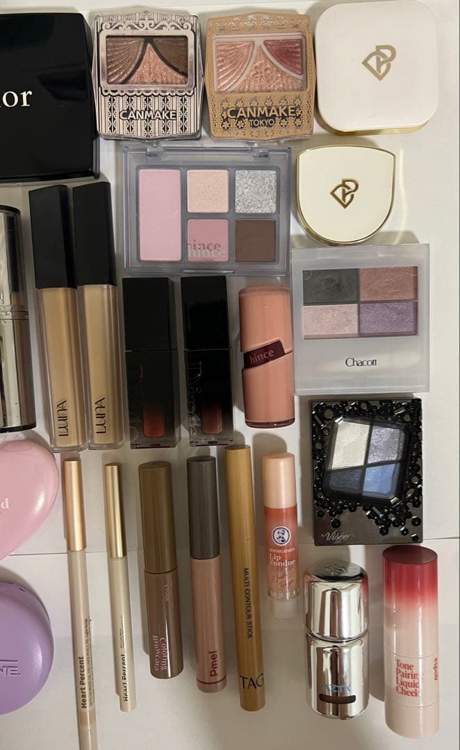 【総額7万　コスメまとめ売り】デパコス・プチプラ・韓国、中華コスメ
