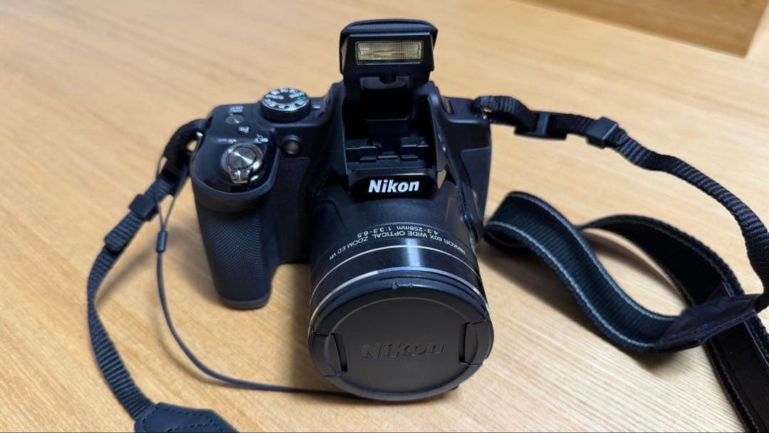 Nikon Coolpix 60倍ズームデジタルカメラ