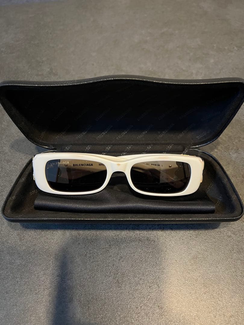【シャイル】 BALENCIAGA サングラス　(平本蓮、ラッパー着用)