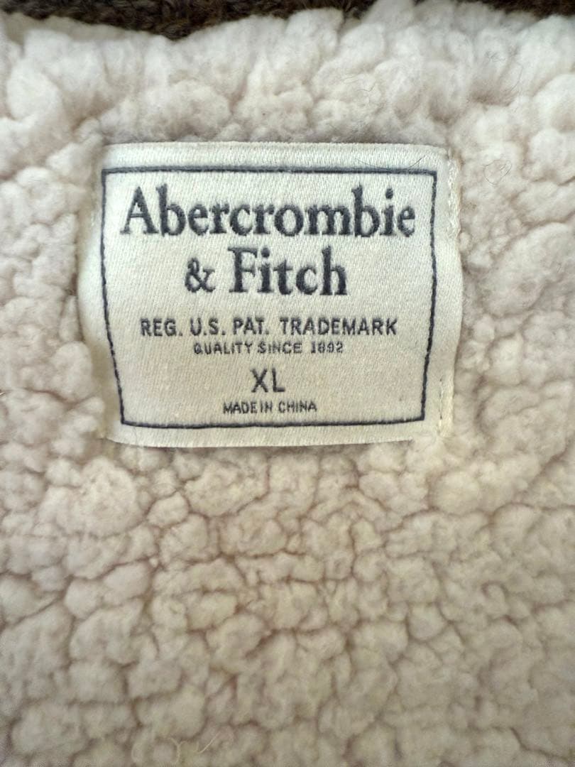 ☆Abercrombie &Fitch☆アウター♡カウチンセーター☆サイズXL☆