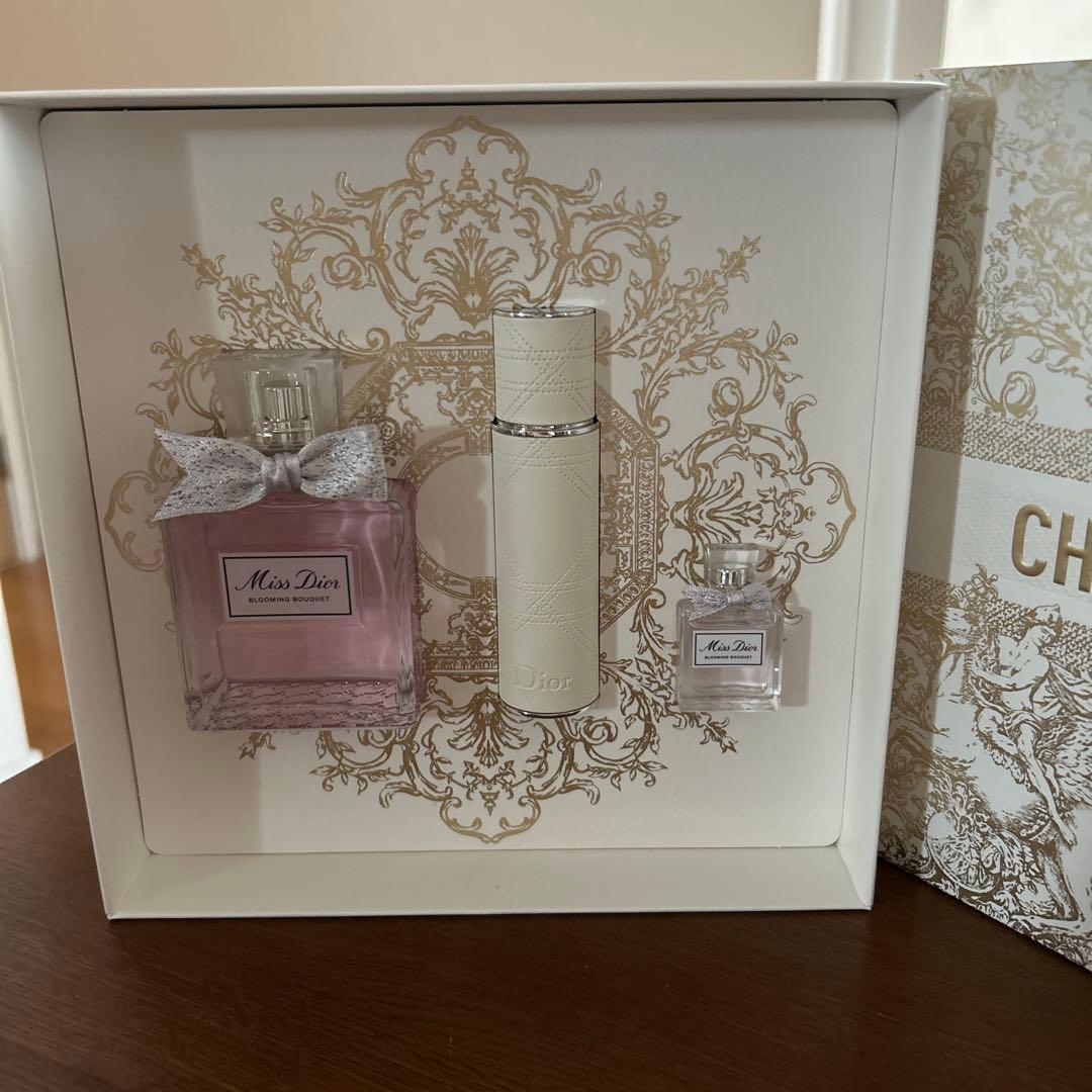 ホリデーギフトセット ブルーミングブーケ アトマイザー