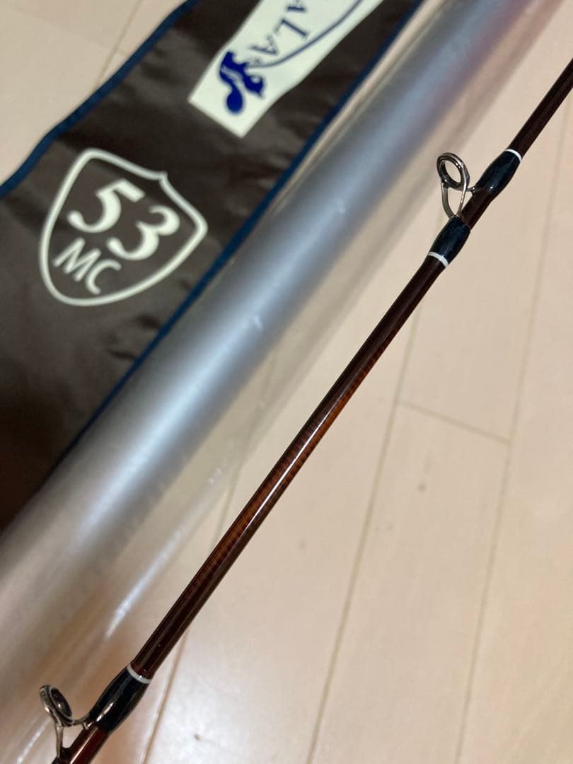 ツララ ボンバダアグア モレーナ53