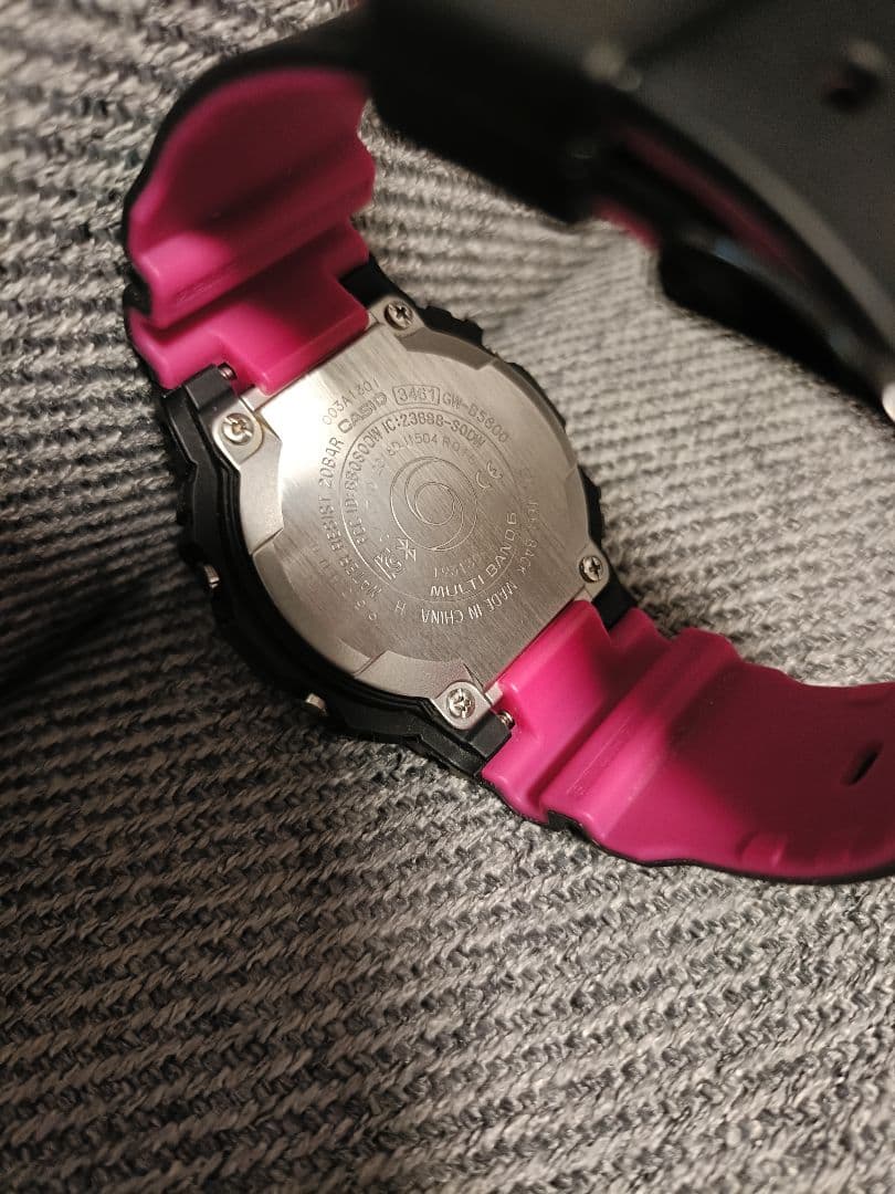 G-SHOCK デジタル腕時計 GORILLAZコラボ　ブラック/ピンク/ブルー