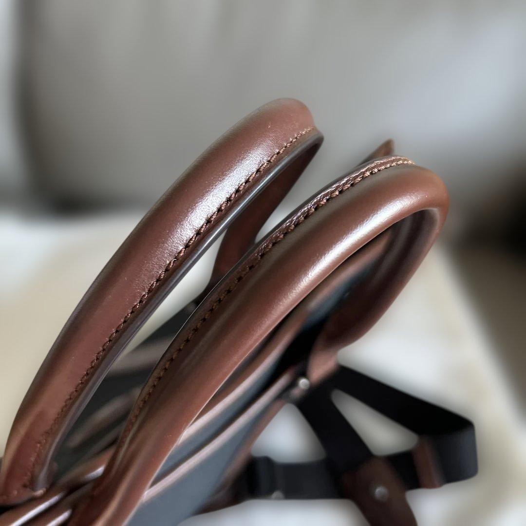 【美品】ハンティングワールド 【7831ビジネスバック】 ブラック&ブラウン