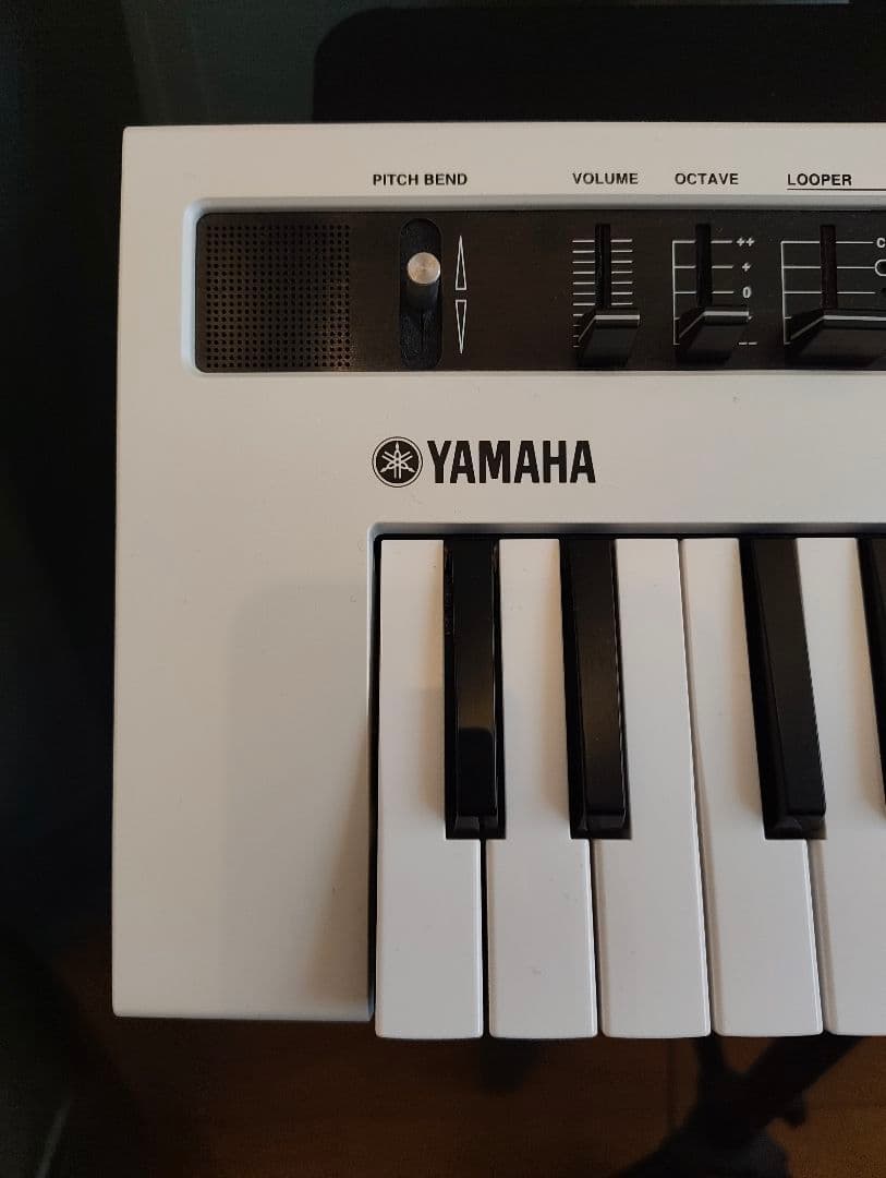 Yamaha reface CS アナログシンセサイザー