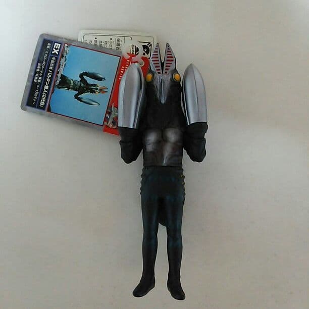 「ウルトラマン」ソフビ人形・バルタン星人２代目（新品・２００３年）