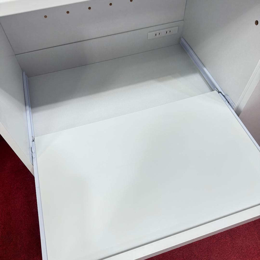 東京23区送料無料　美品キッチンカウンター　スリム レンジ台 コンセント付