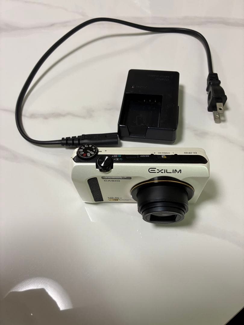 CASIO EXILIM 12.5倍ズーム EX-ZR100 ジャンク