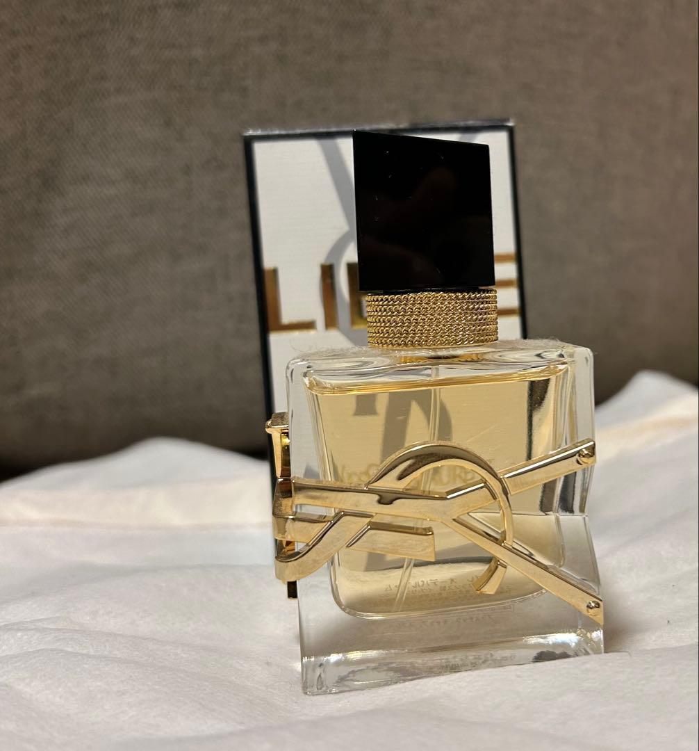 LIBRE オーデパルファム30mlリブレ （イヴ・サンローラン）