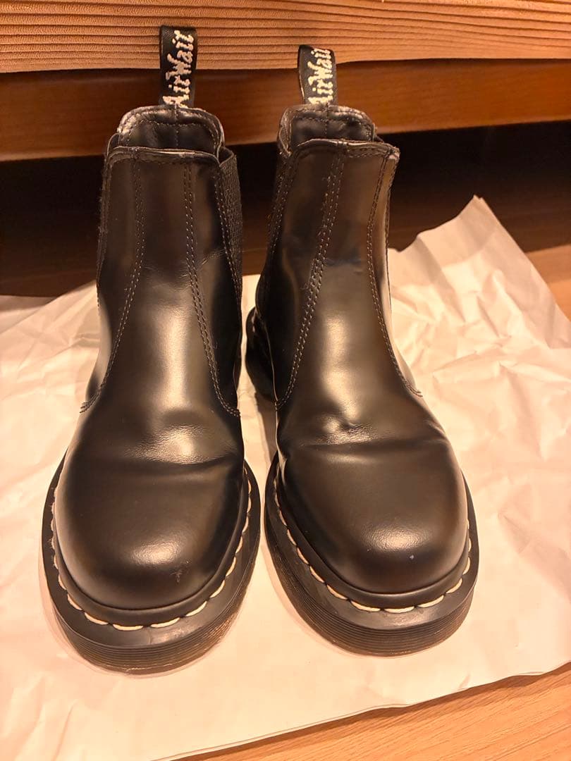 ドクターマーチンチェルシーブーツ　23cm ホワイトステッチ