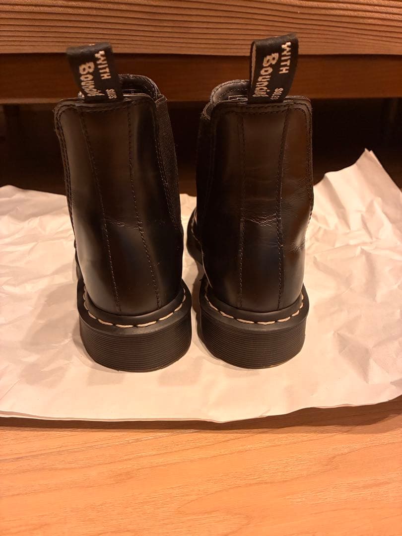 ドクターマーチンチェルシーブーツ　23cm ホワイトステッチ