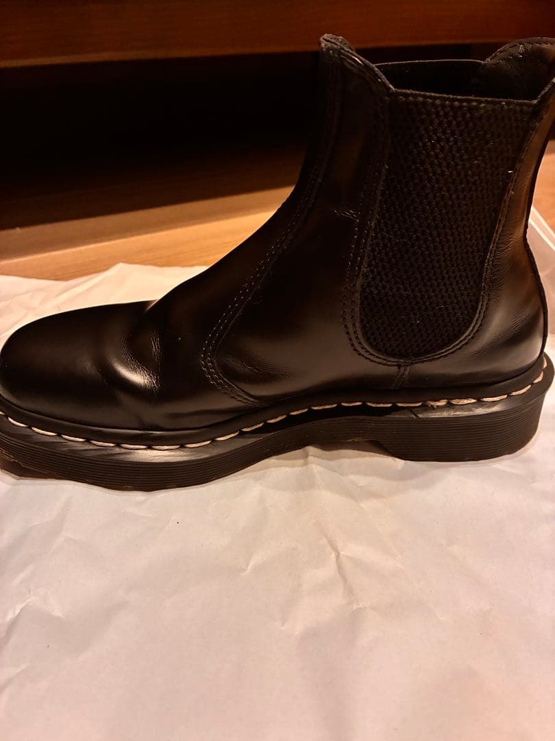ドクターマーチンチェルシーブーツ　23cm ホワイトステッチ