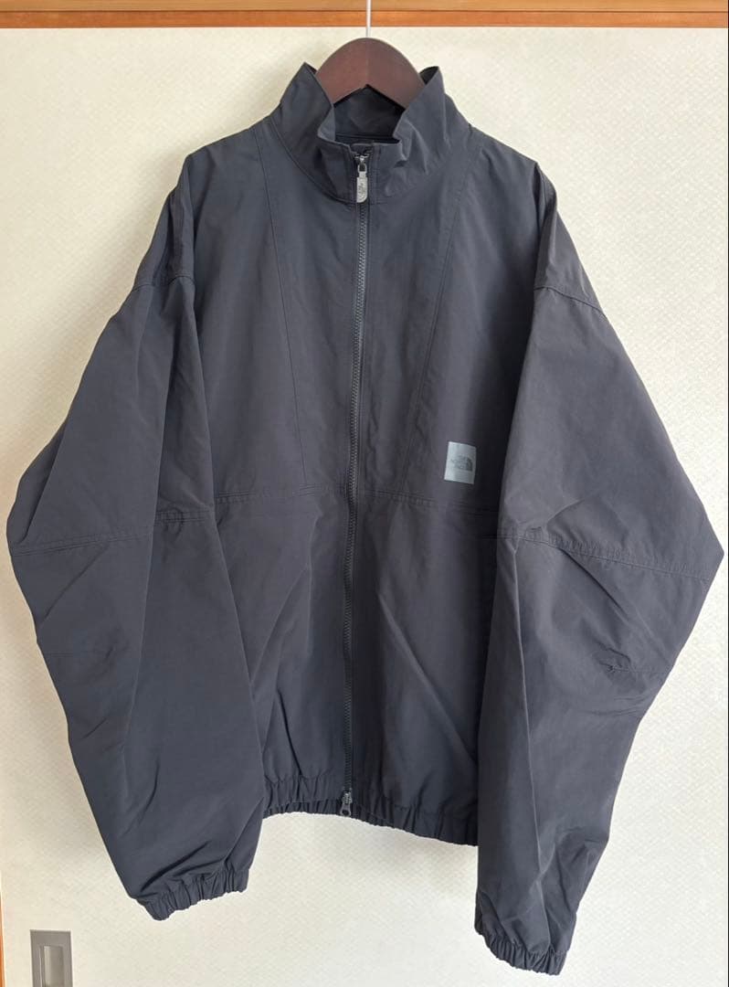 かすTHE NORTH FACE エンライドトラックジャケットユニセックス