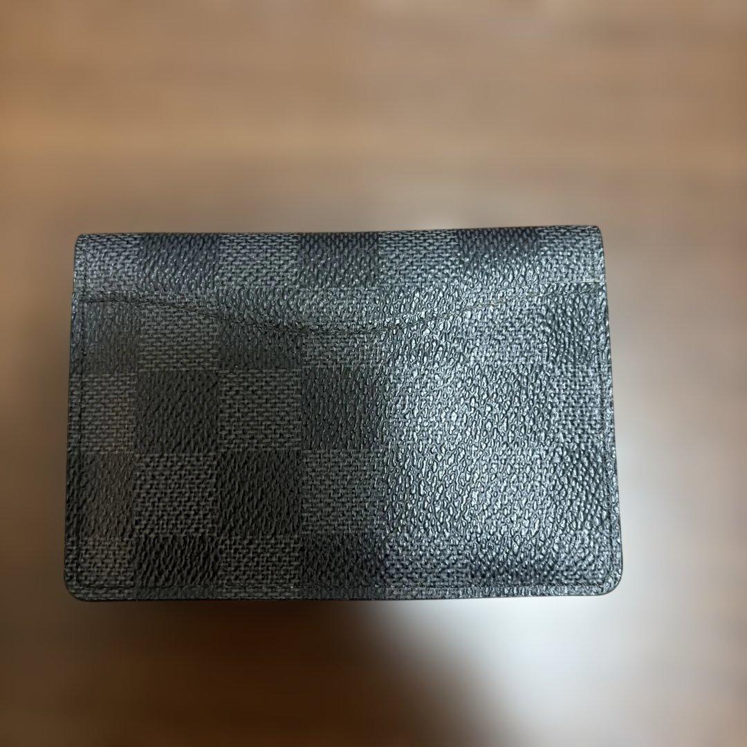 Louis Vuitton ダミエグラフィット ネオポルトカルト