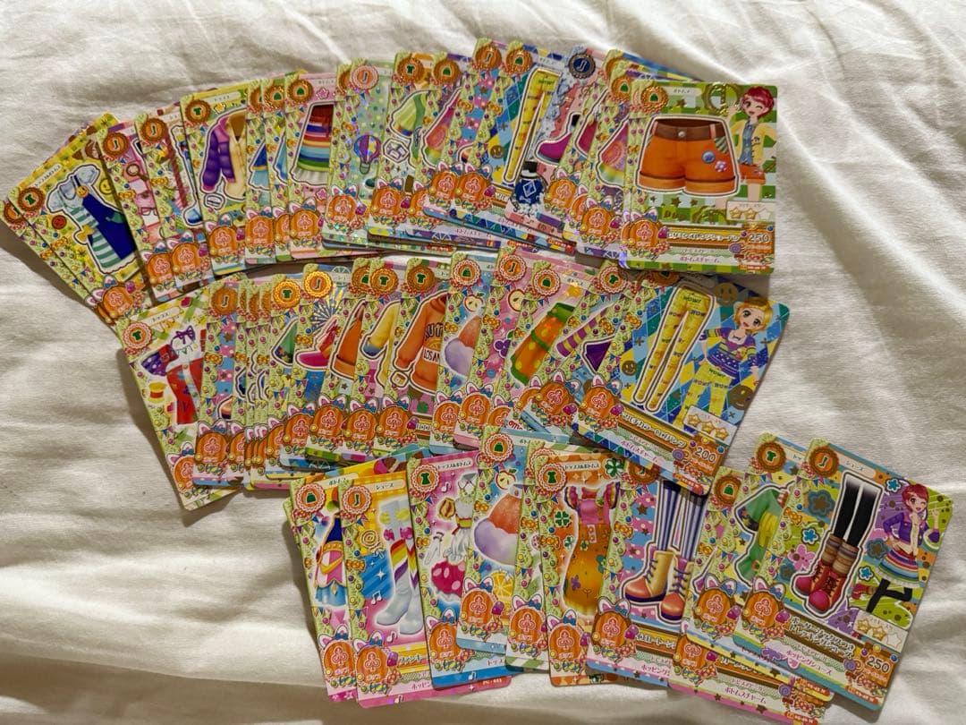 アイカツカード　まとめ売り　600枚以上　プレミアム　レア　あり