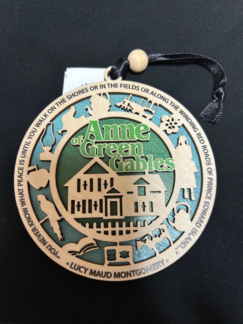 ゆらりん　グリーンゲイブルズ　木製オーナメント、木製キーホルダー　2点