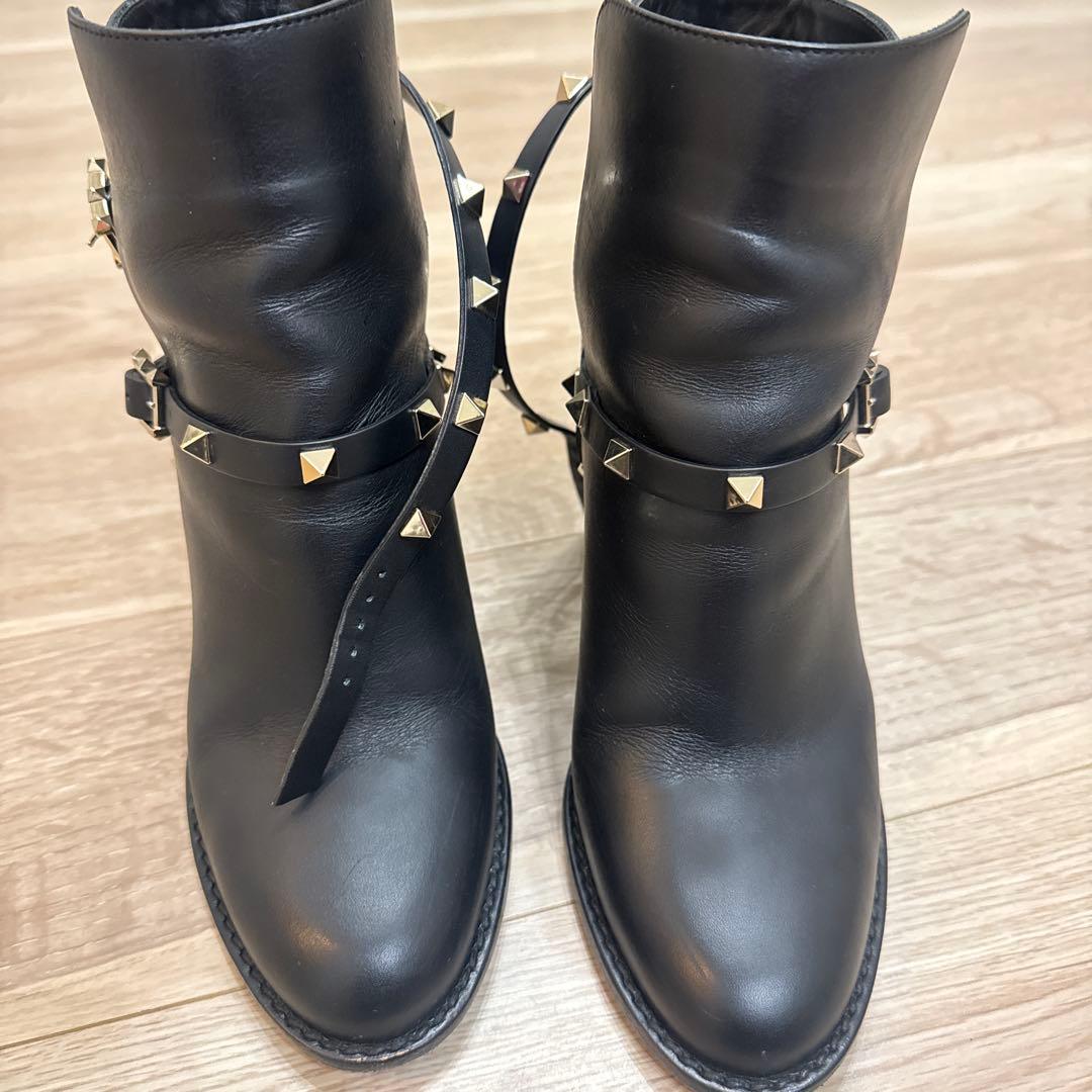 VALENTINO ショートブーツ