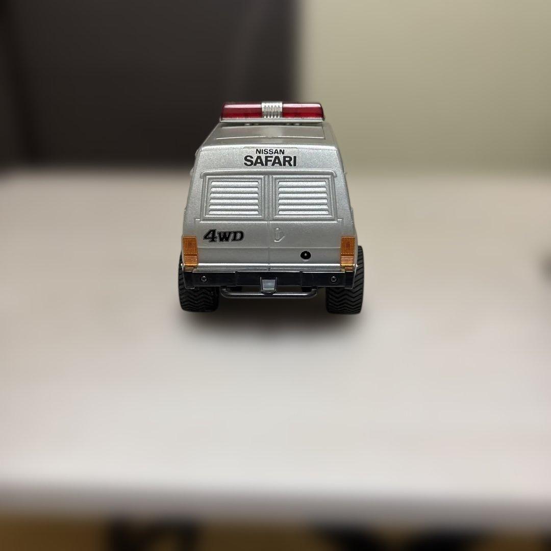 西部警察　part III ニッサンサファリ4WD