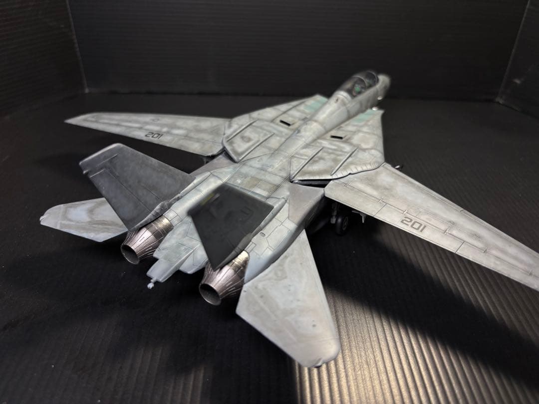 F14A トムキャット　ロービジ仕様　1/72 プラモデル完成作品