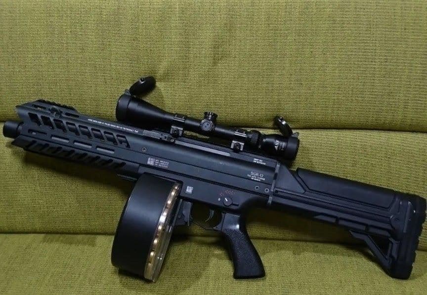 (美品)　東京マルイ　電動ショットガン　SGR-12 ドラムマガジン付き