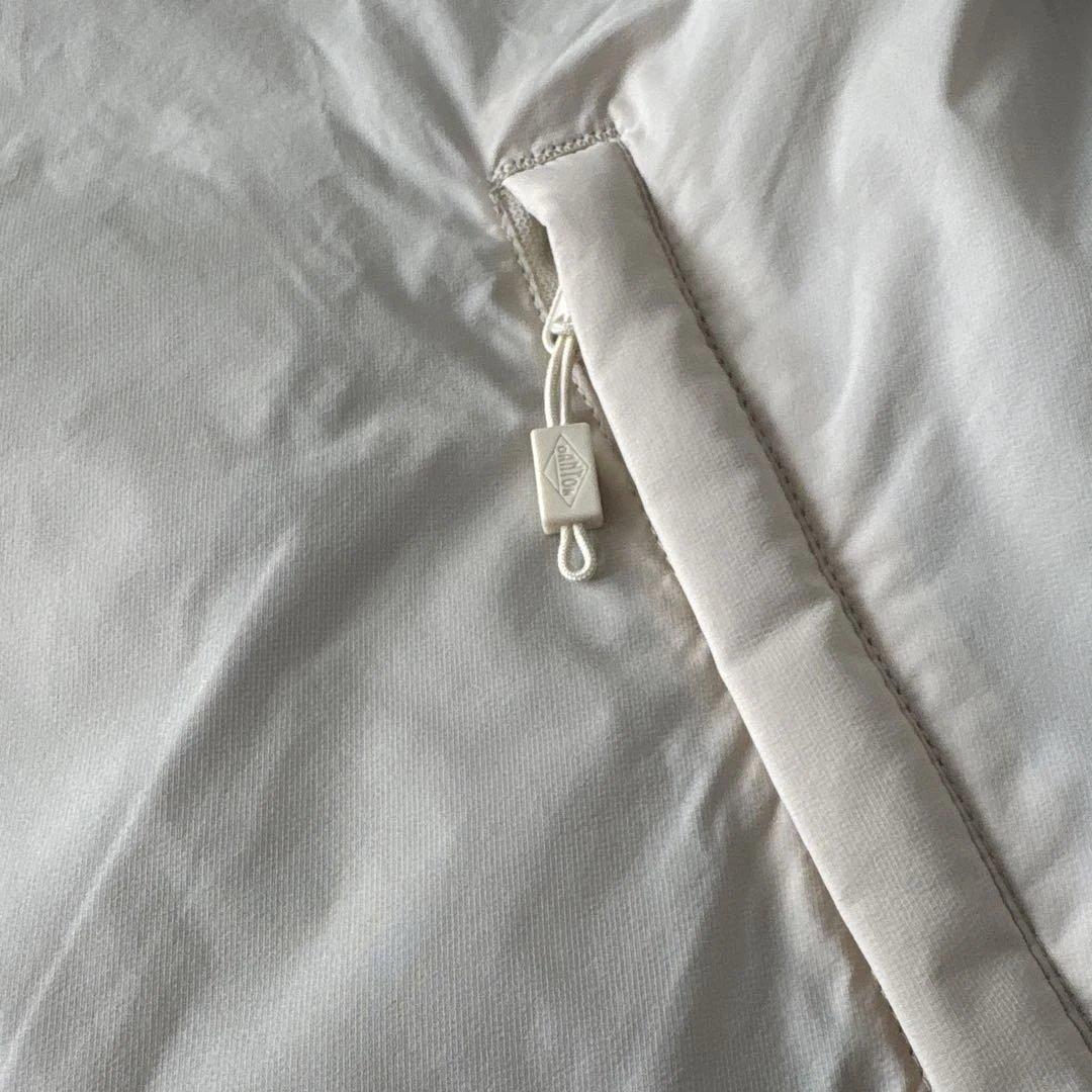 DANTONインサレーションジャケット　ストレッチナイロン　撥水　アイボリー