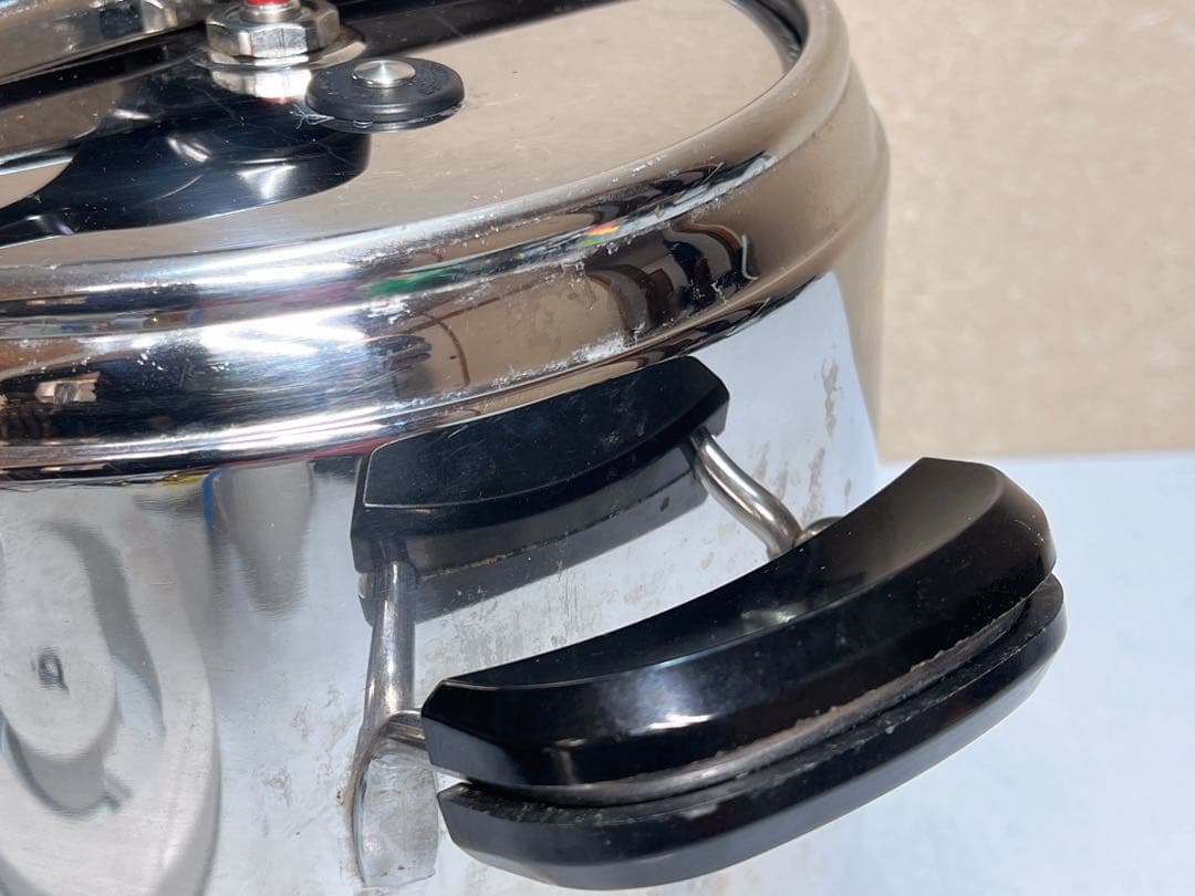 ラゴスティーナ ステンレス圧力鍋 22cm 7L