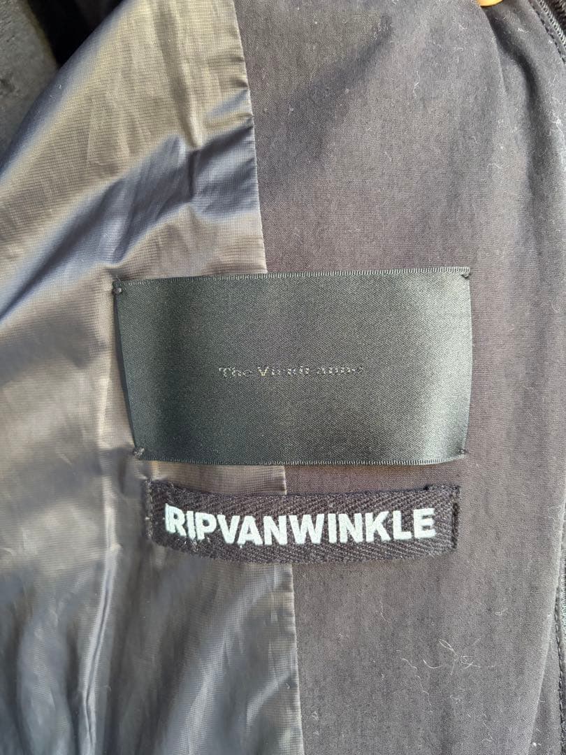 The Viridi-anne × RIPVANWINKLEダウンジャケット