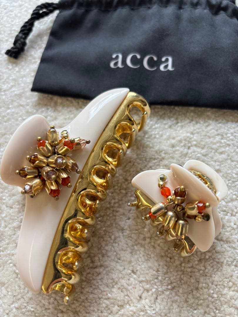 春限定　acca ヘアクリップ 2個セット　大小 薄ピンク