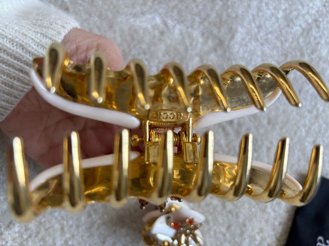 春限定　acca ヘアクリップ 2個セット　大小 薄ピンク