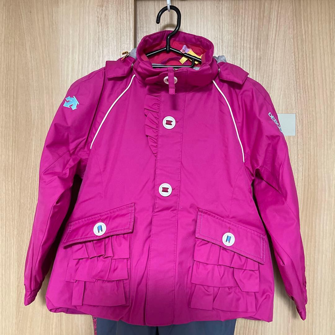 DESCENTEピンク フリル付きスキーウェアセット