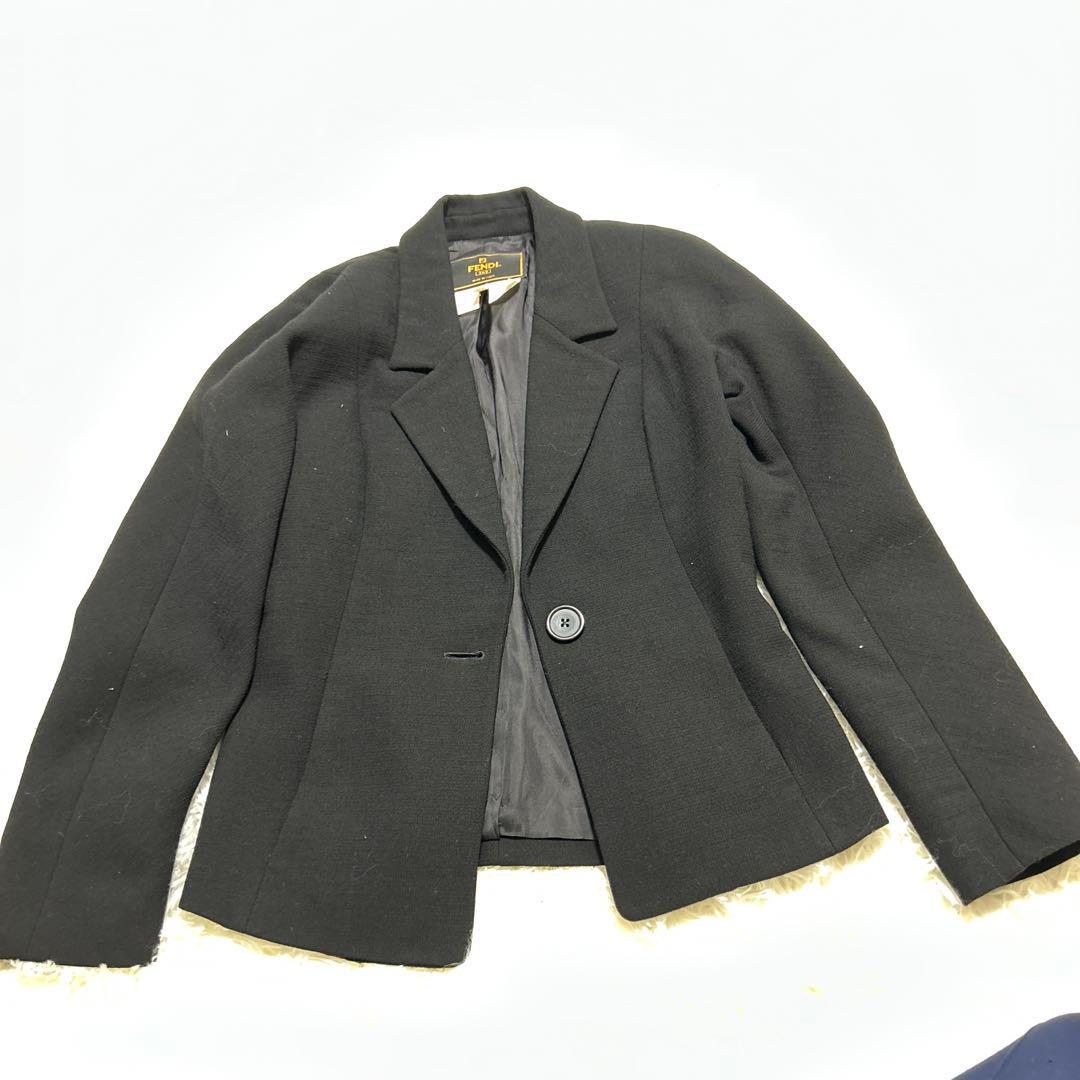 美品　FENDI フェンディ　スーツセットアップ　スカート　上下　黒