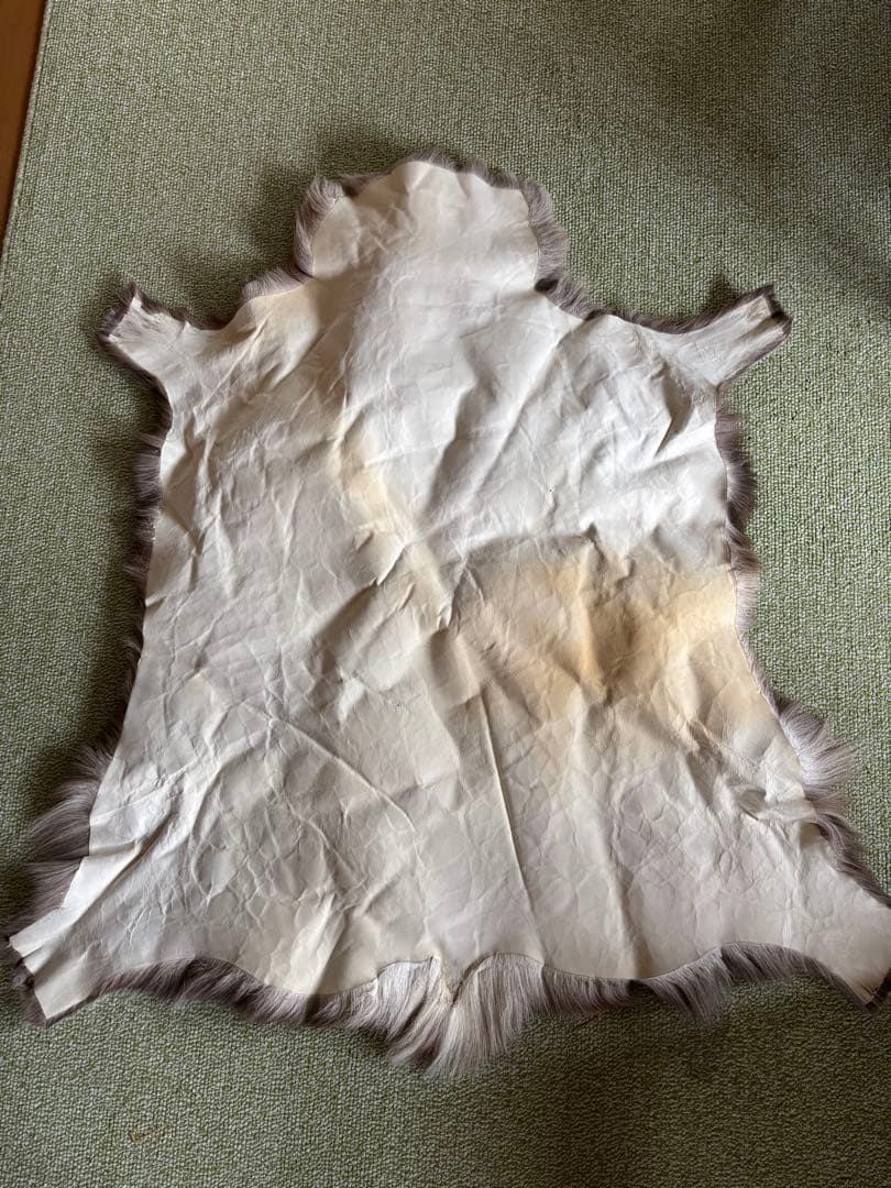 トナカイ　毛皮　フィンランド産　※10%割引中