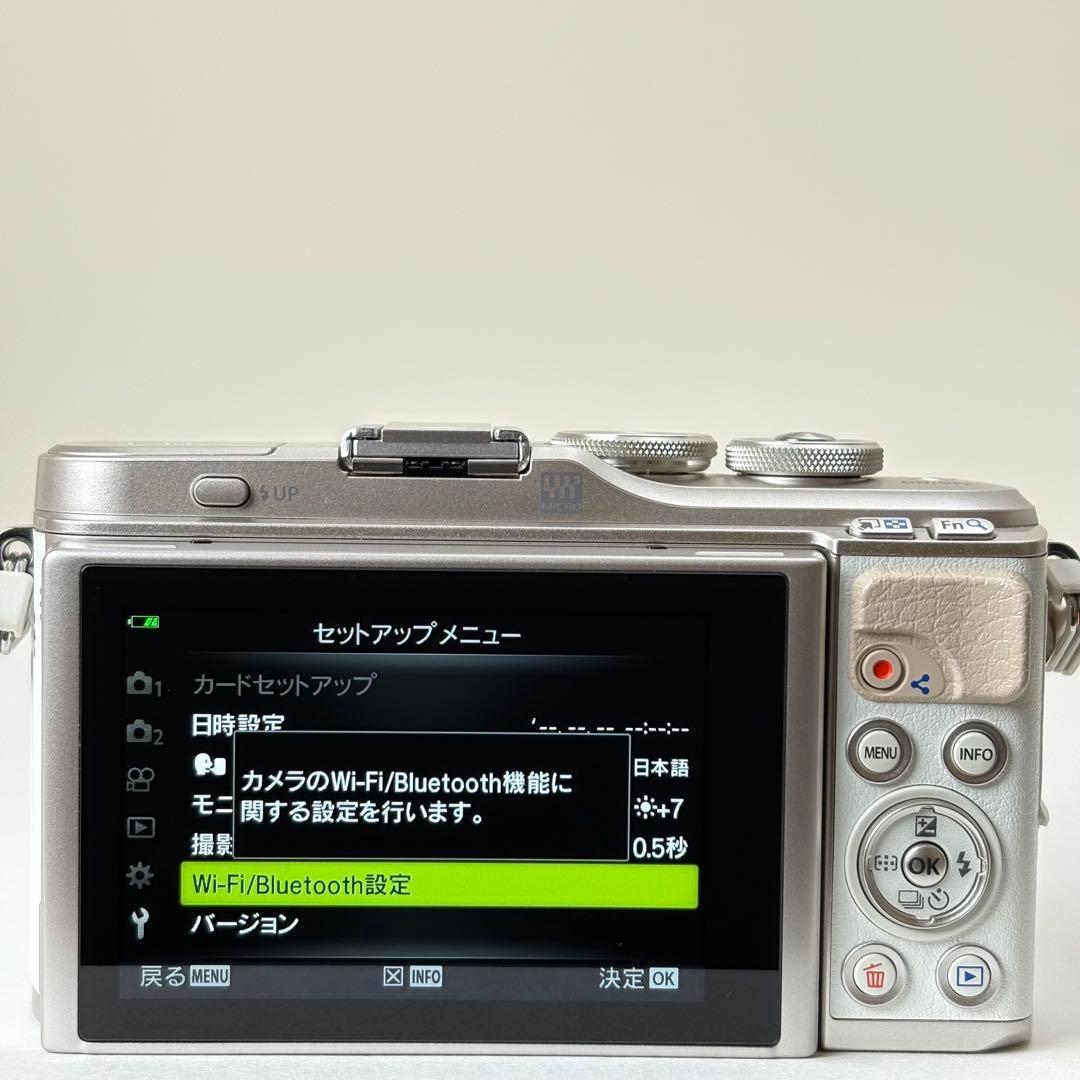 OLYMPUS PEN E-PL9 ダブルズームキット　784