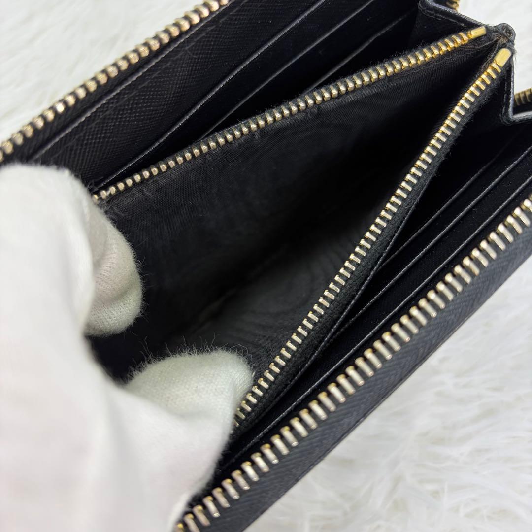 美品✨プラダ 長財布 ラウンドファスナー サフィアーノ レザー 金具 黒