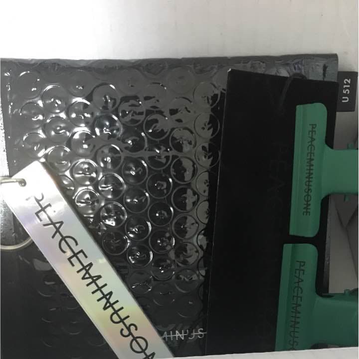 peaceminusoneキーホールダー&クリップセット