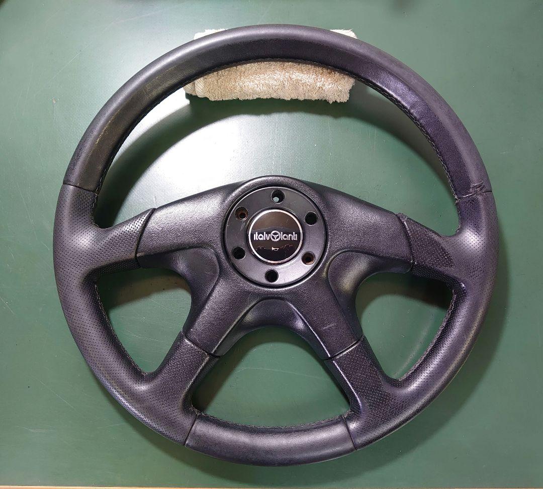 italvolanti イタルボランテ ステアリング 1996年製　37Φ