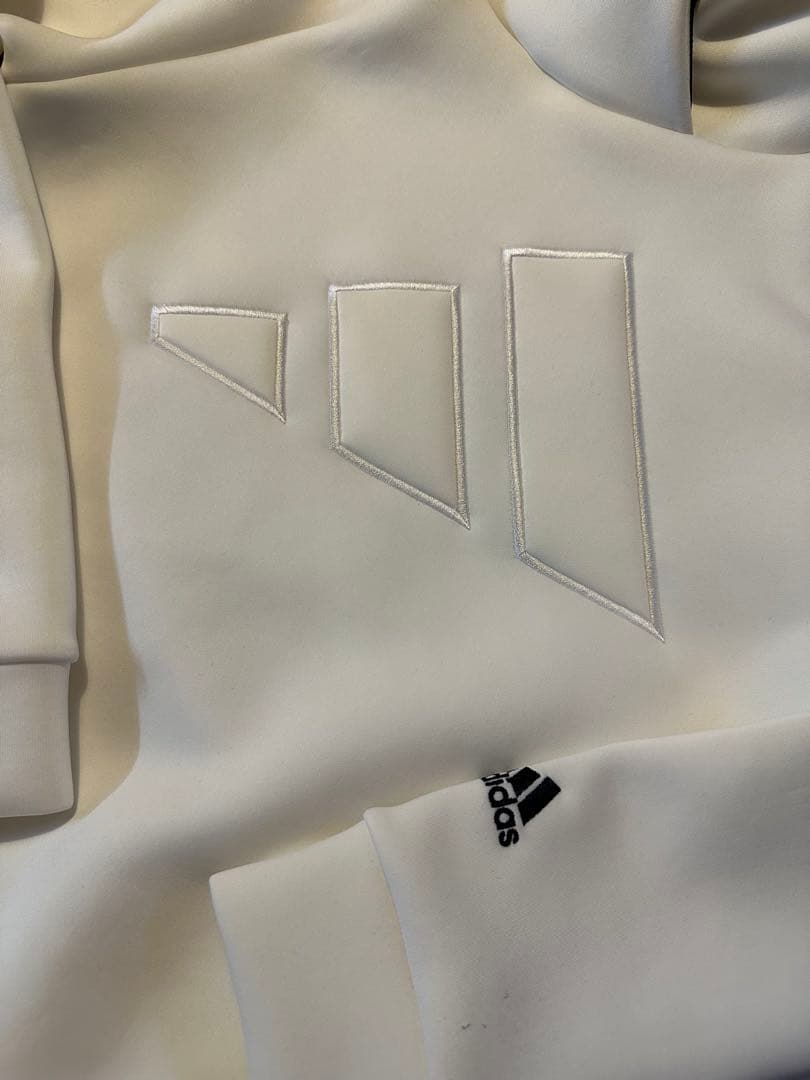 adidasゴルフウェア上下セット