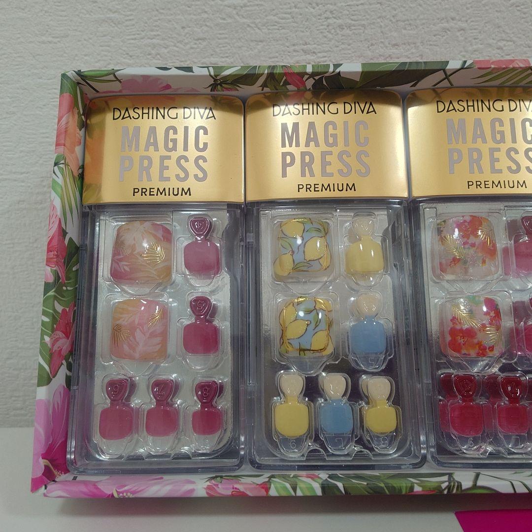 DASHING DIVA マジックプレス プレミアム ネイルチップ フットネイル