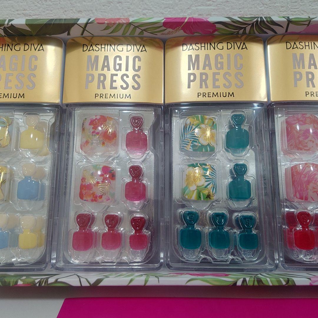 DASHING DIVA マジックプレス プレミアム ネイルチップ フットネイル