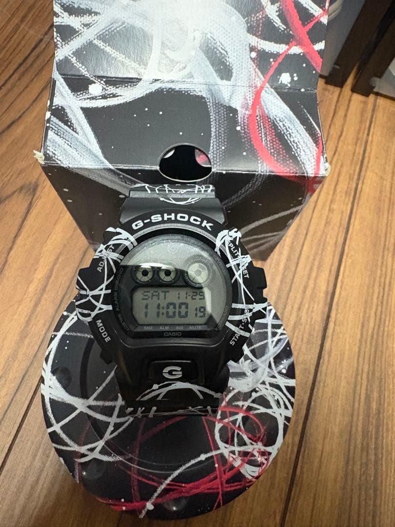 フューチュラ　FUTURA G-SHOCK デジタル 腕時計 ブラック/ホワイト