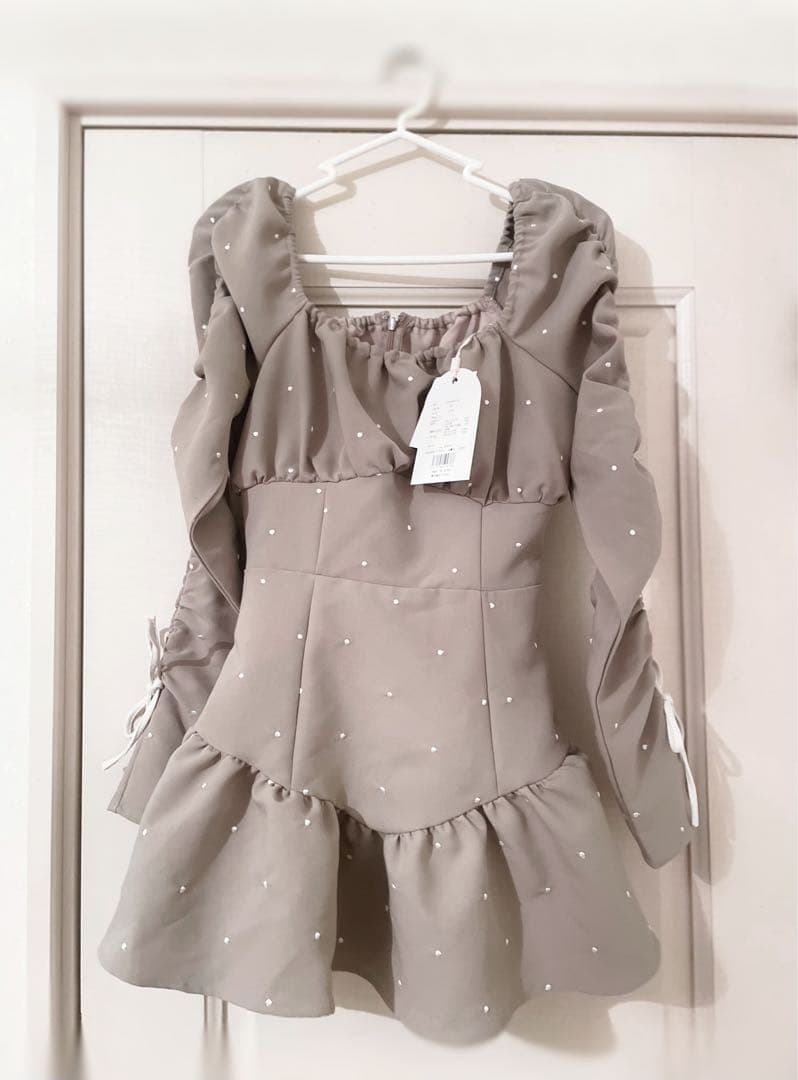 Darich♡スクエアネックギャザーミニワンピース　(BEG・Free)