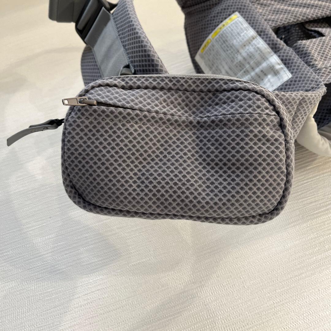 nuna　抱っこ紐　ベビーキャリア　カドル　クリック